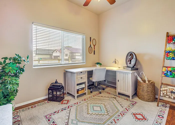 Private Patio + Gazebo: Show Hideaway! * Show Low